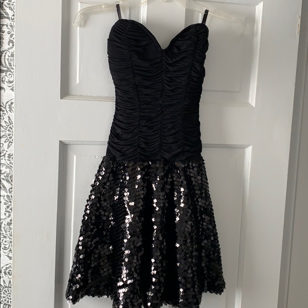 Bebe Strapless Sweetheart Mini Dress